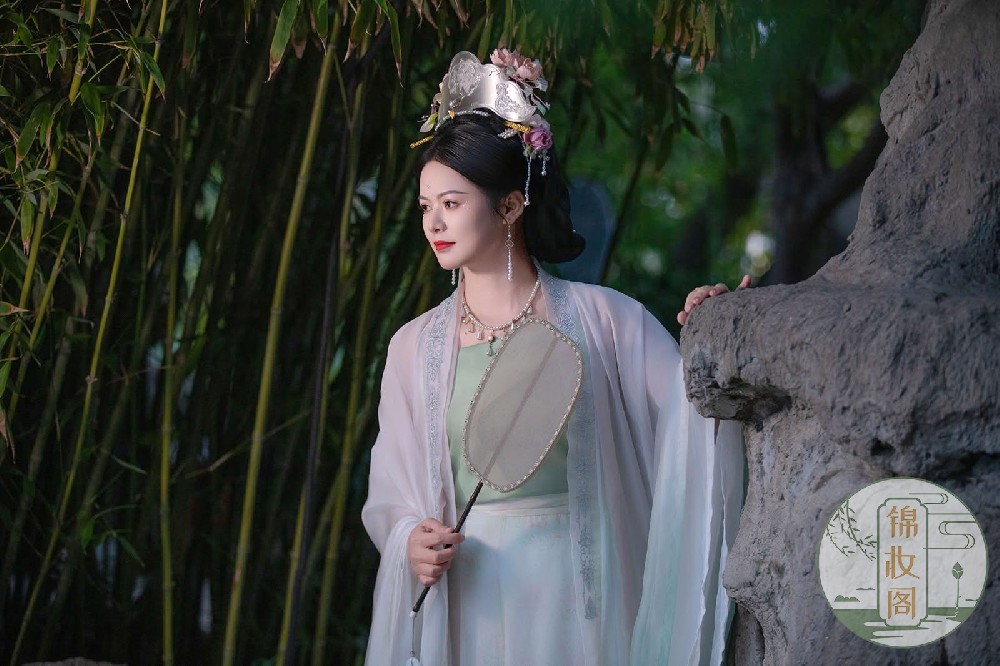 开封翰园碑林宋制汉服拍摄