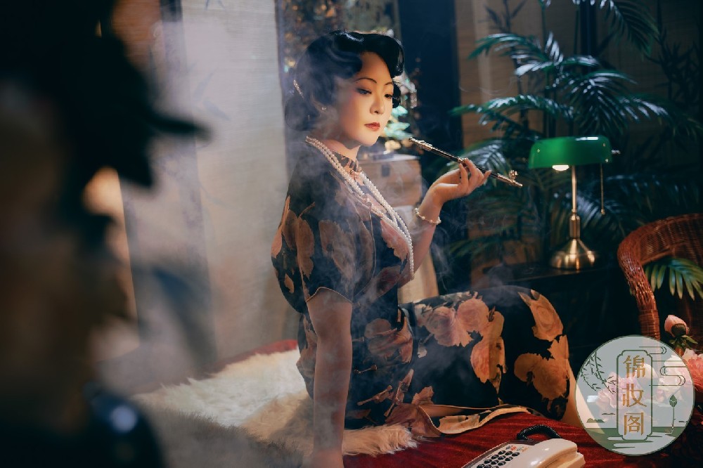 开封室内布景旗袍拍摄